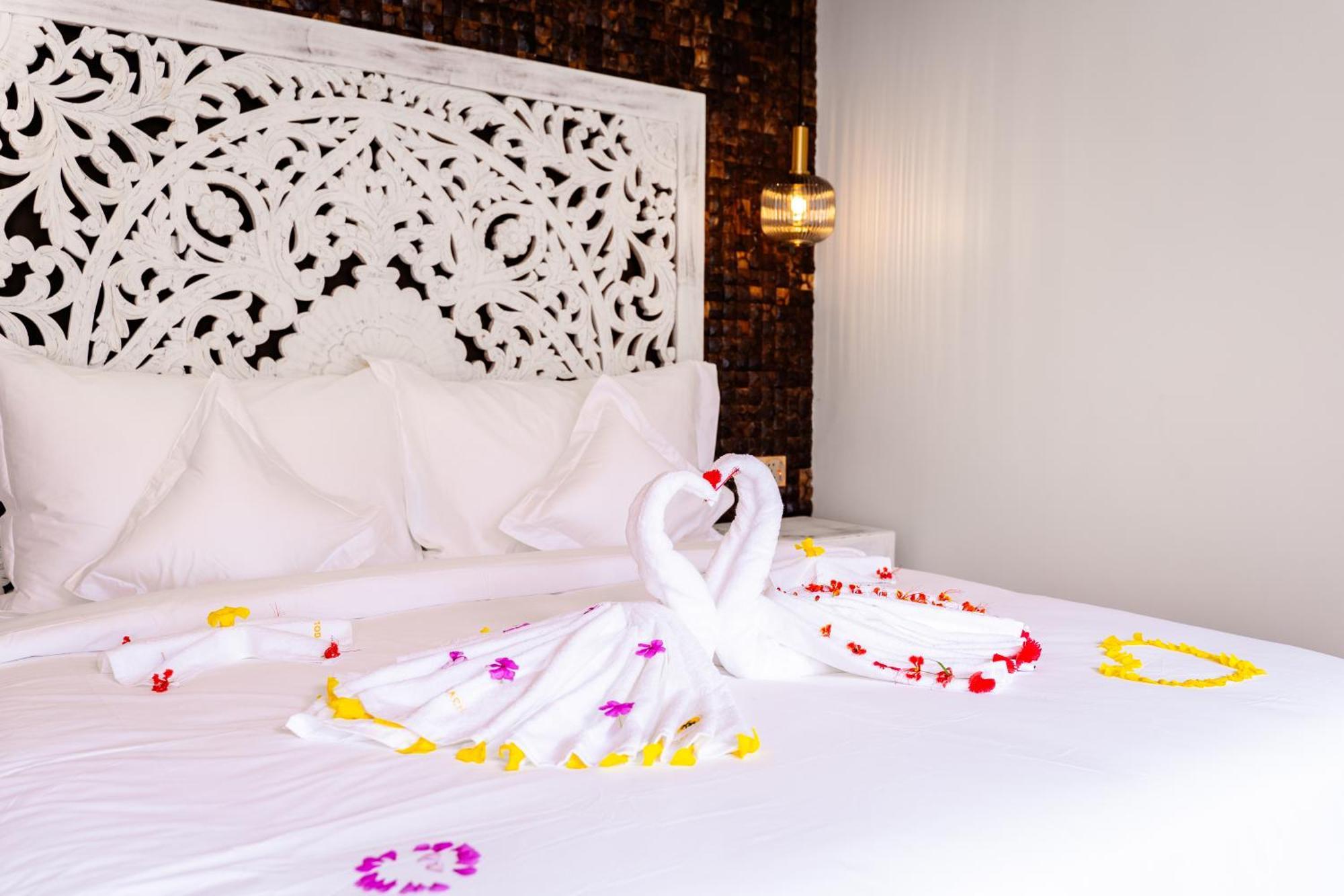 Golden Beach Resort Sok San Village Екстериор снимка