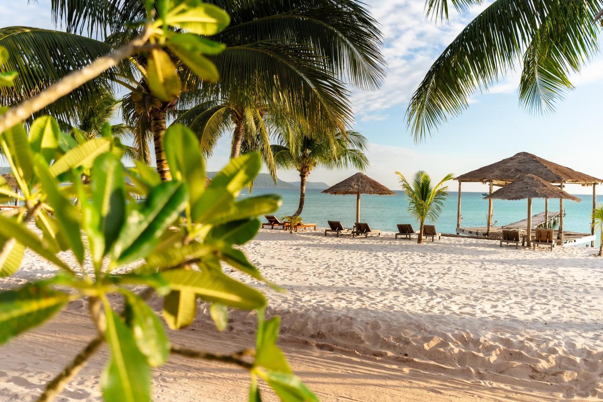 Golden Beach Resort Sok San Village Екстериор снимка
