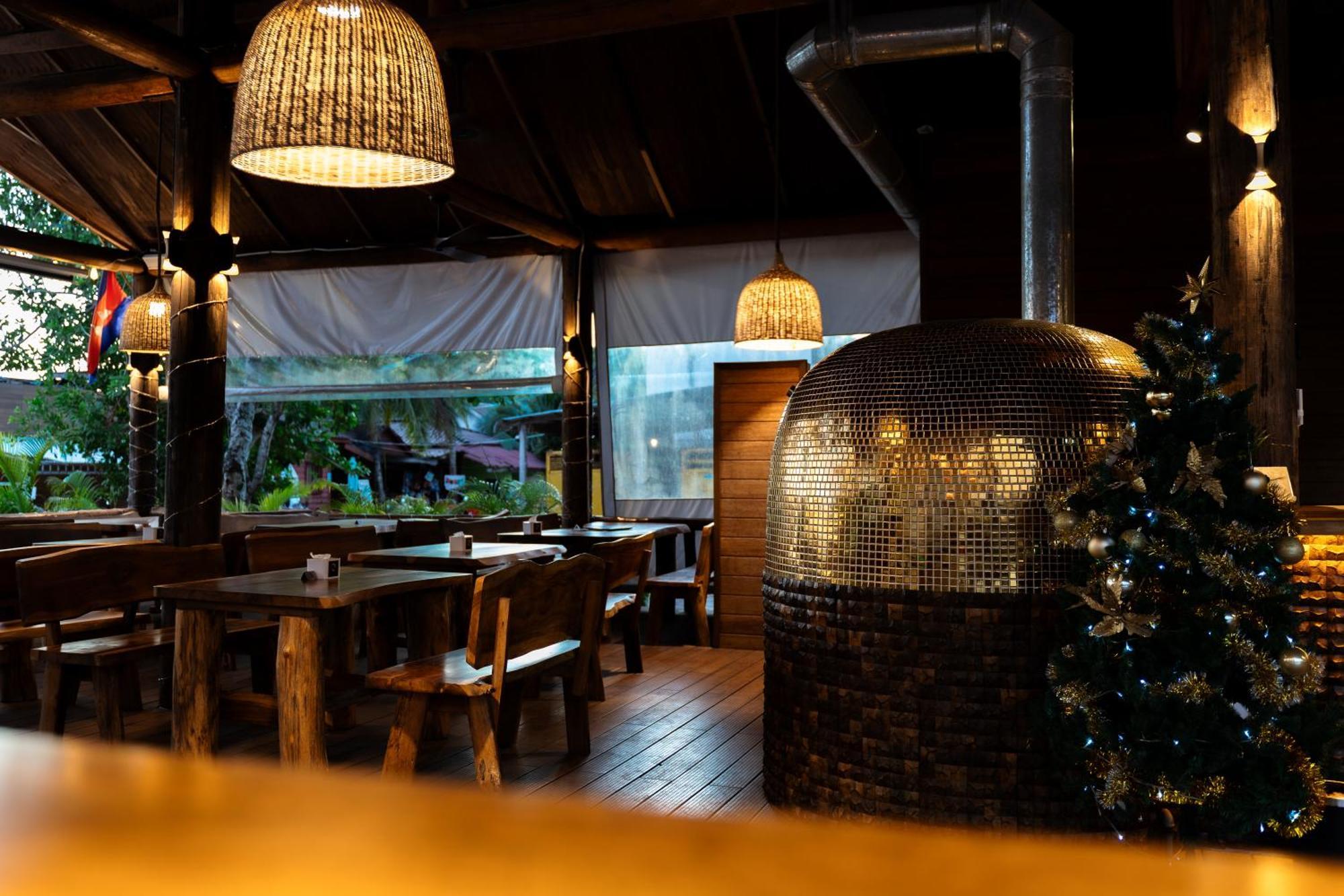 Golden Beach Resort Sok San Village Екстериор снимка