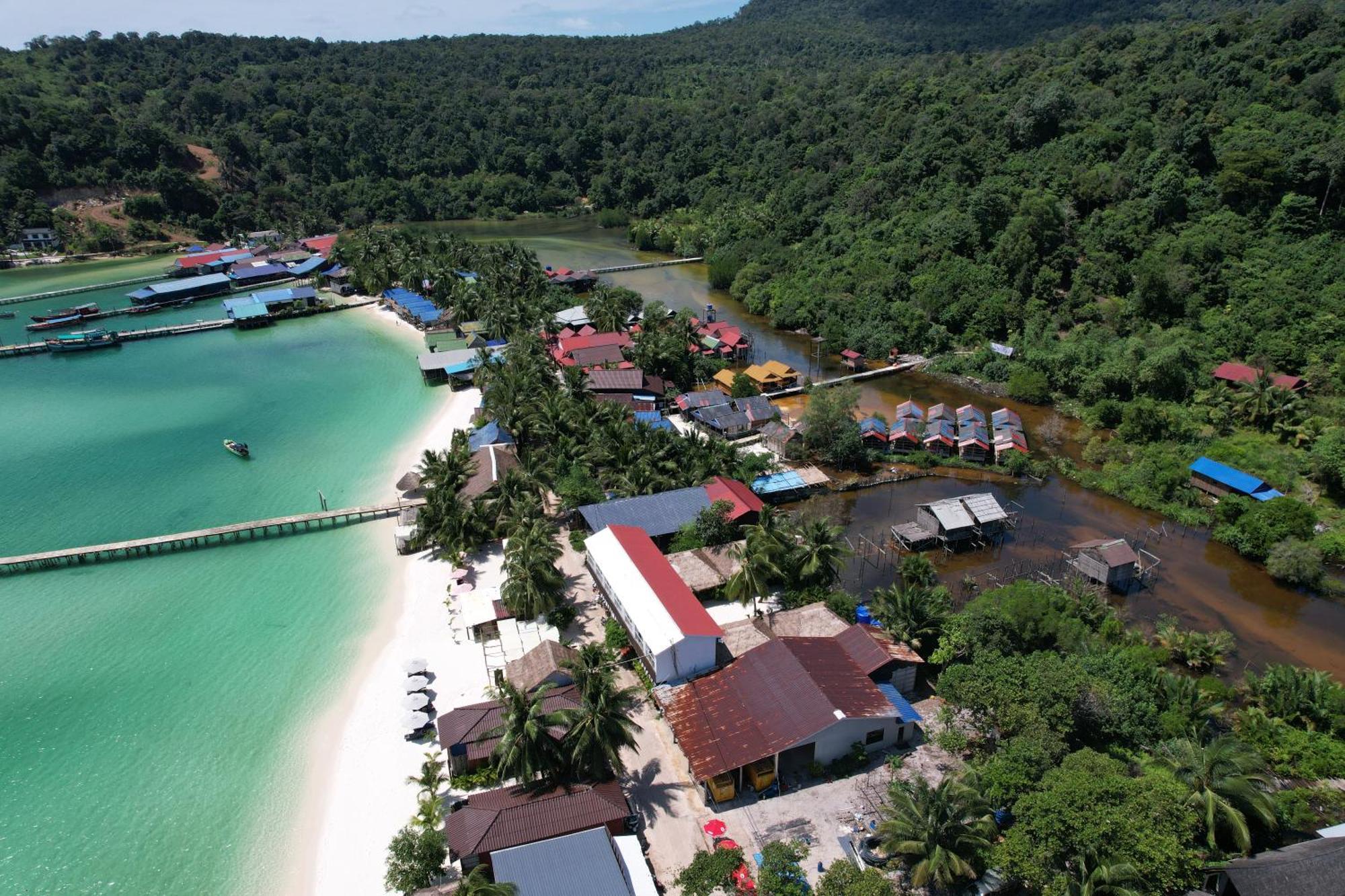 Golden Beach Resort Sok San Village Екстериор снимка